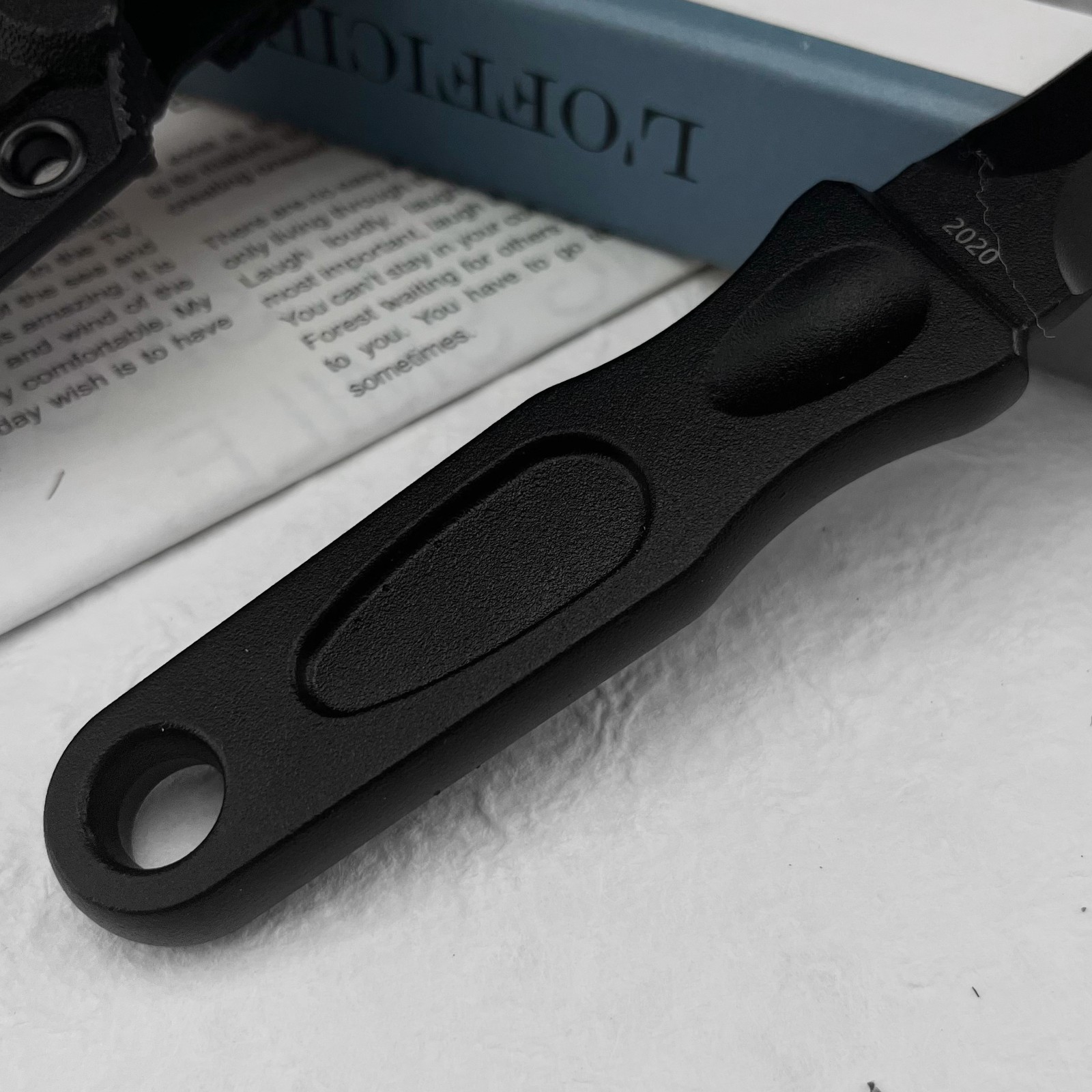 سكين متعدد الوظائف ذو نصل ثابت - مراجعة Edc Everyday Carry Gear وسعره